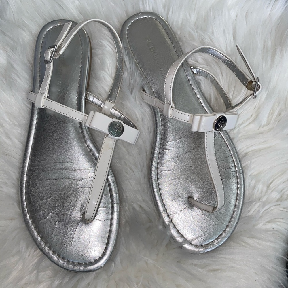 Bcbg women’s sandals white 7 1/2